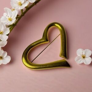 Gold Heart Brooch